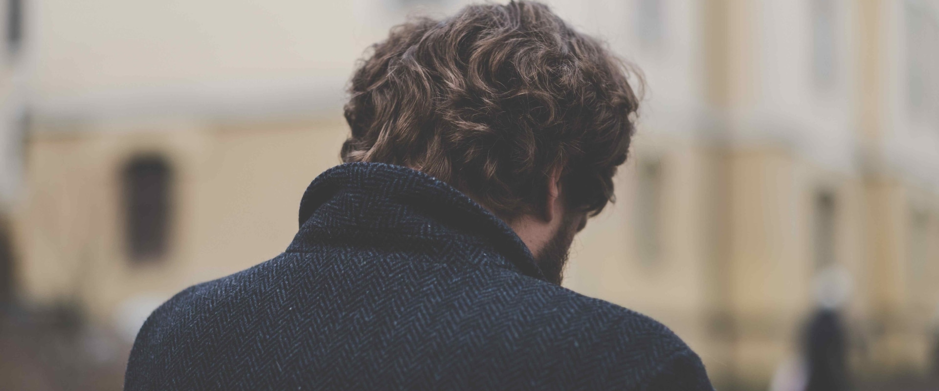 What are the 4 stages of the addiction cycle?